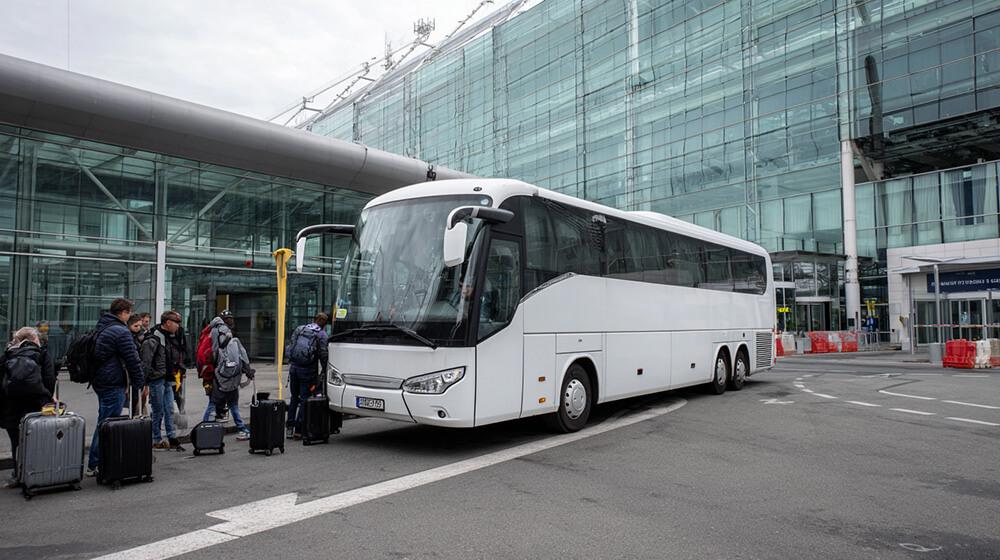 Airport Bus Rental Hungary