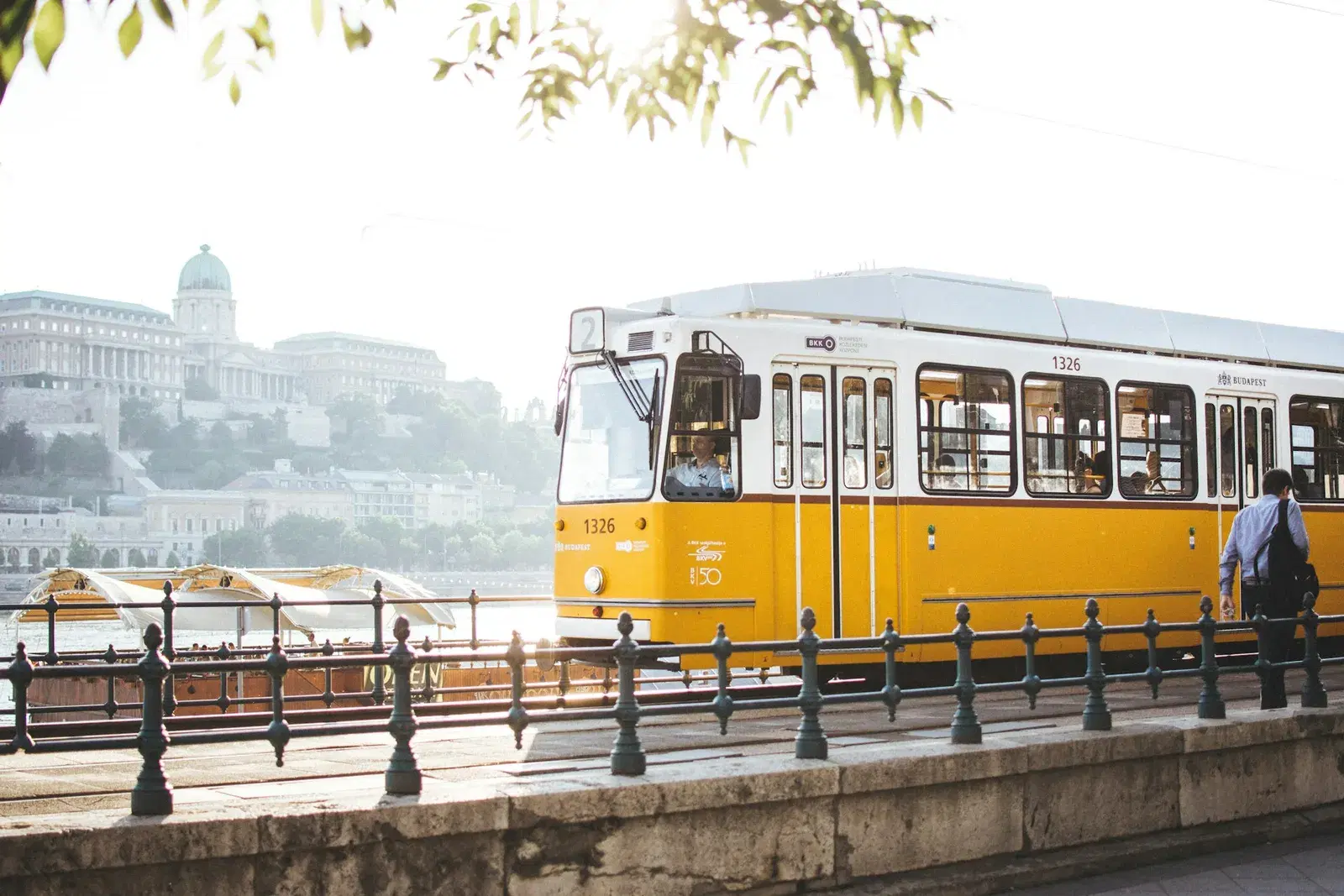 Vienna to Budapest Private Transfer — 4