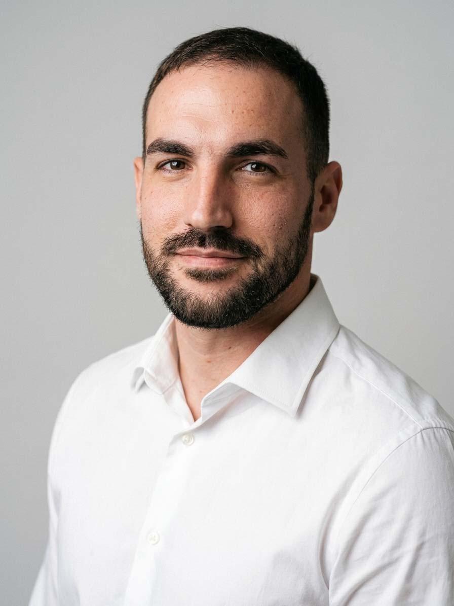 Ricsi — Pickup Hungary driver