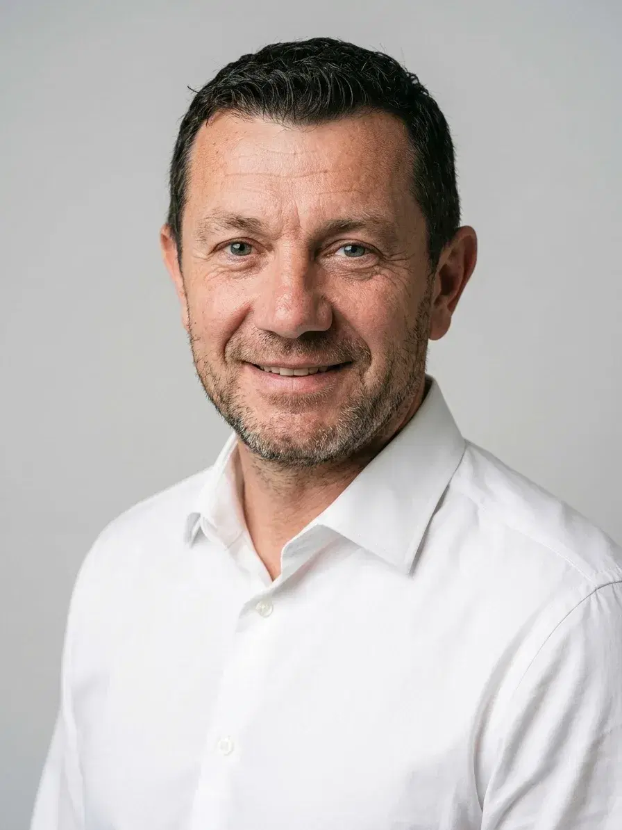 Zoltán — Pickup Hungary chauffeur, Budapest