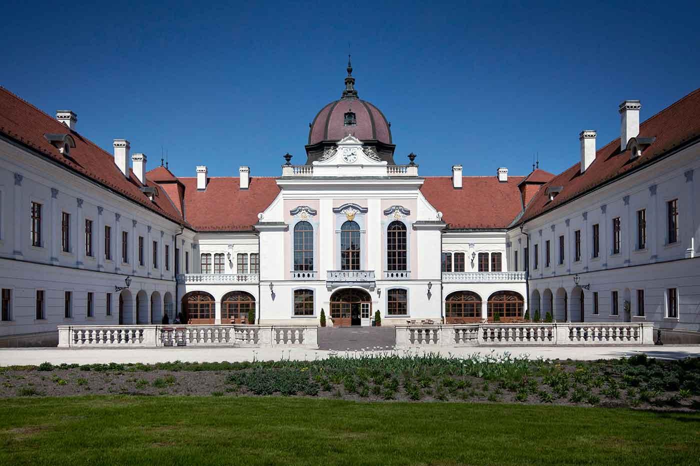 Royal Elegance: Exploring Gödöllő Palace and Sisi’s Life