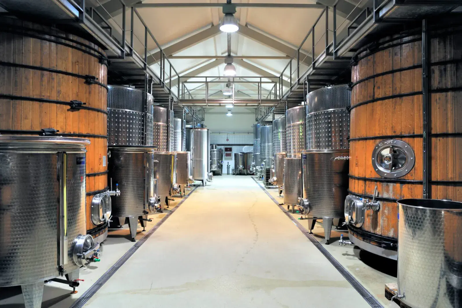 A private helicopter wine tour of Villány