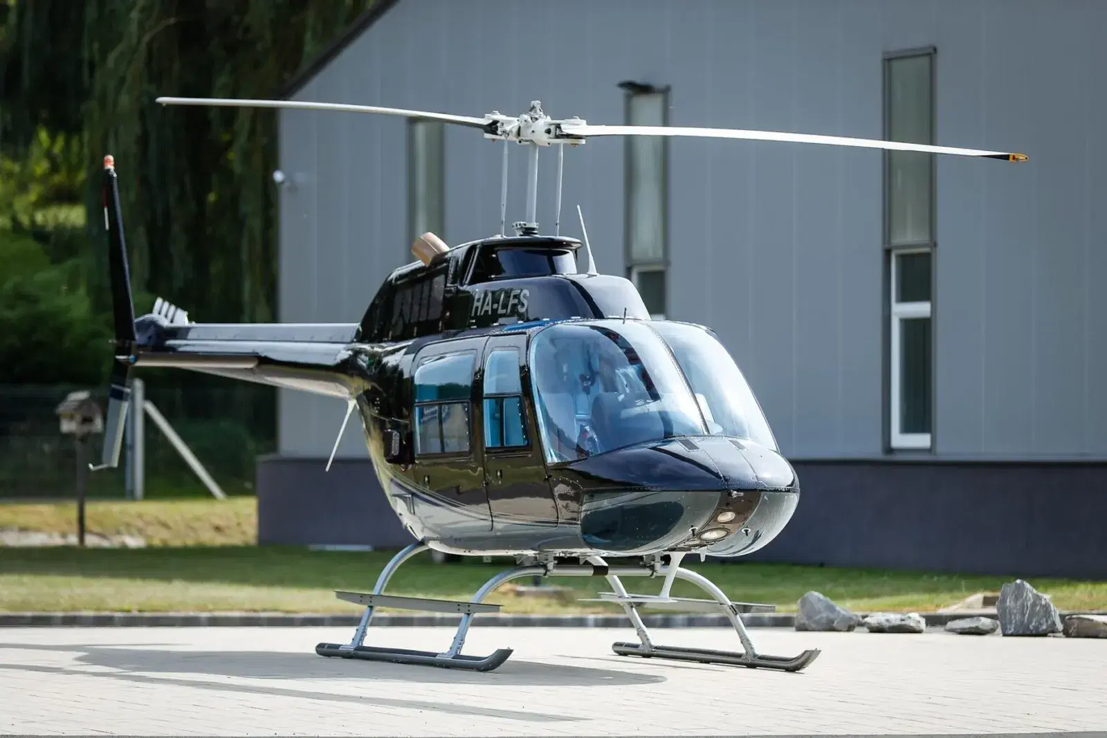 A private helicopter wine tour of Villány