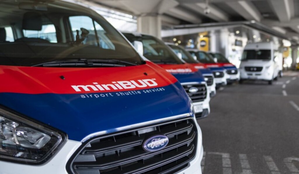 How to get from Budapest Airport to Lake Balaton?