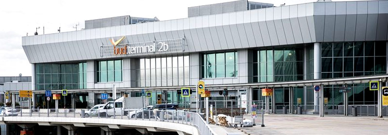 How to get from Budapest Airport to Lake Balaton?