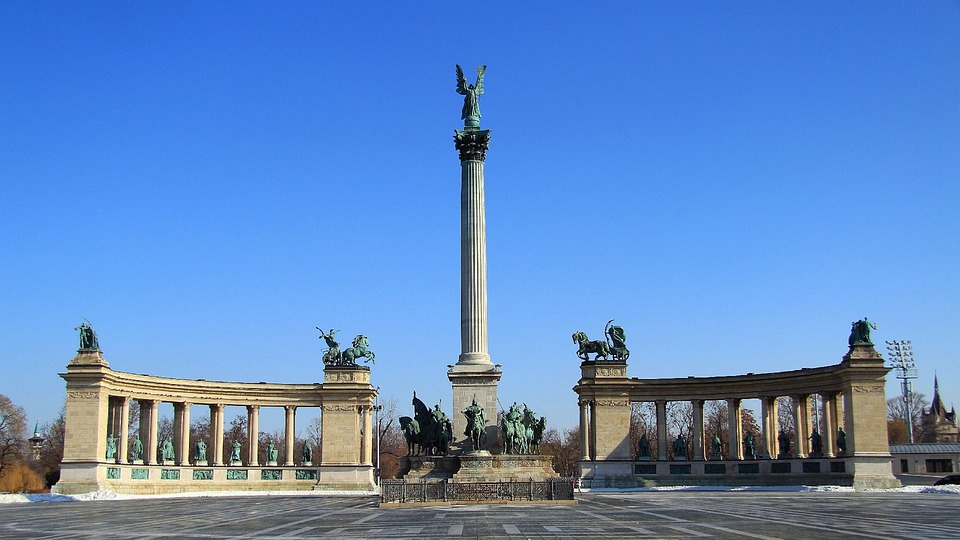 Heroes' Square and City Park
