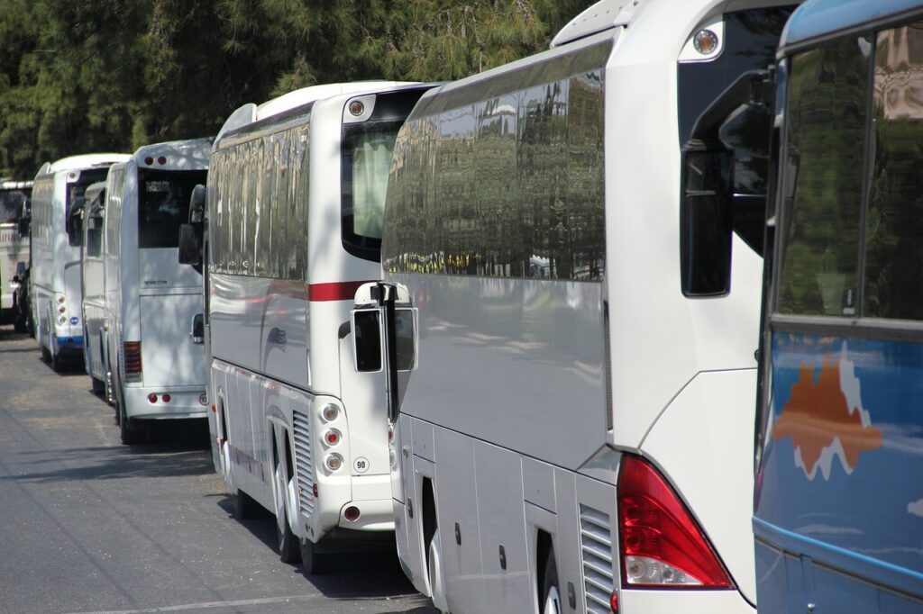 Coaches 49 - 57 seats (Mercedes Tourismo, Setra, Scania, MAN, Volvo)