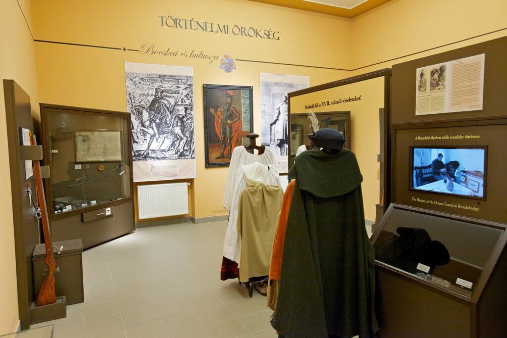 Hajdúszoboszló: Relaxation and Wellness in the Thermal Waters