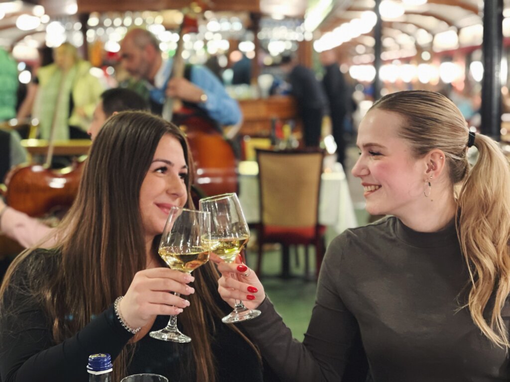 Evening Danube Cruise with Live Music and Tokaji Wine