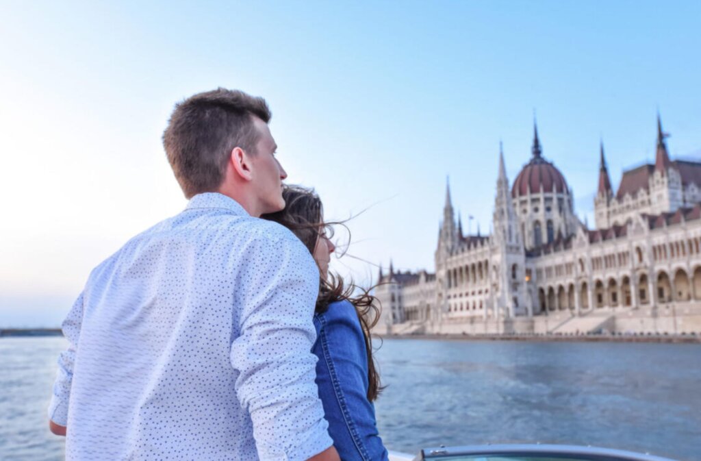 High-Speed Motorboat Tour on the Danube River