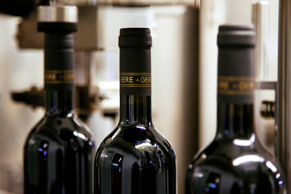 Private Helicopter Wine Experience to Villány: Discover the Heritage of Gere Attila Winery