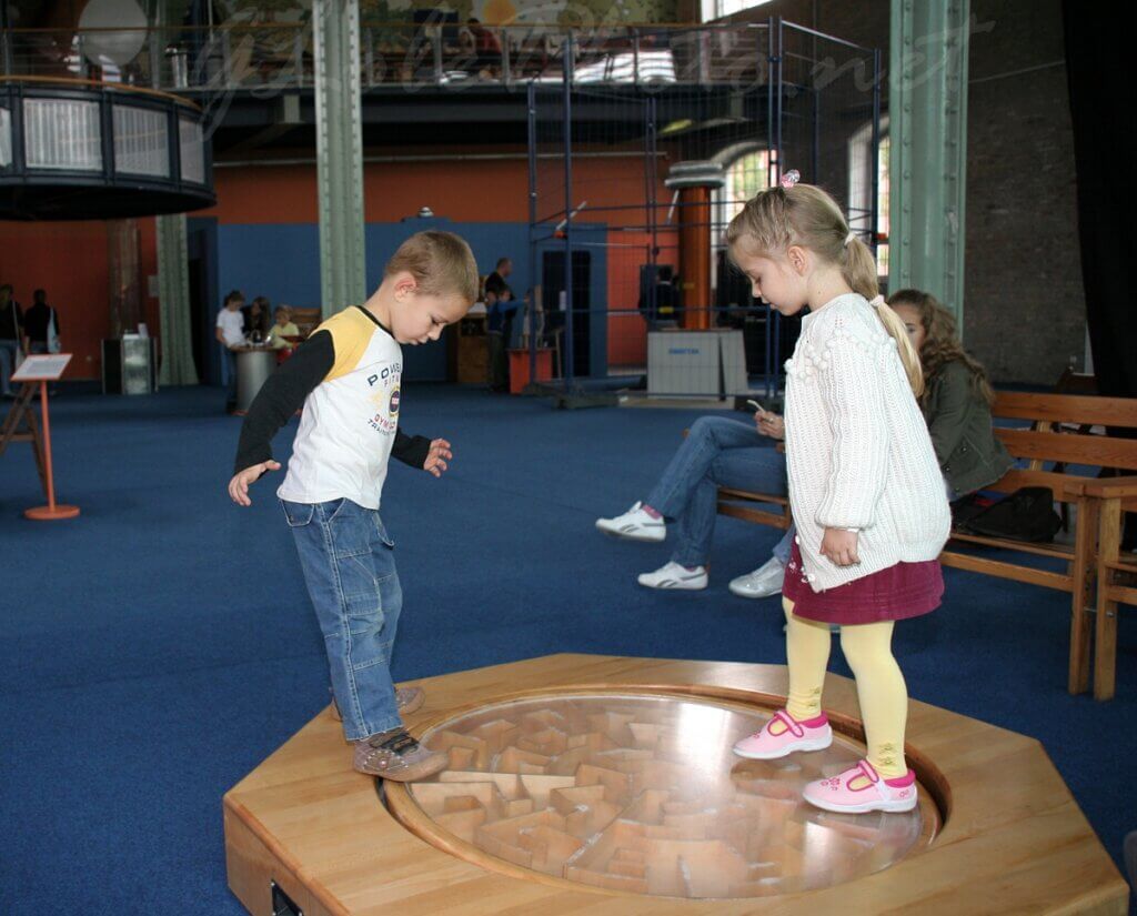 Winter Kids’ Activities in Budapest: Fun Family Ideas. Palace of Wonders (Csodák Palotája)