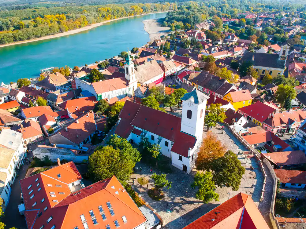 Helicopter Scenic Flight over Budapest, Szentendre, and the Danube Bend