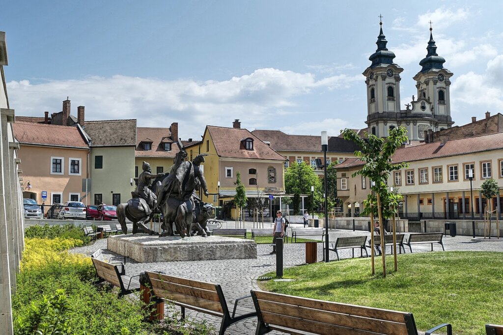 Egerszalók Thermal Baths and Baroque Eger – Relaxation, Nature, and Culture in One Day