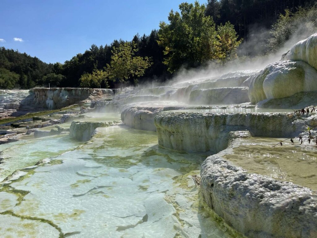 Egerszalók Thermal Baths and Baroque Eger – Relaxation, Nature, and Culture in One Day